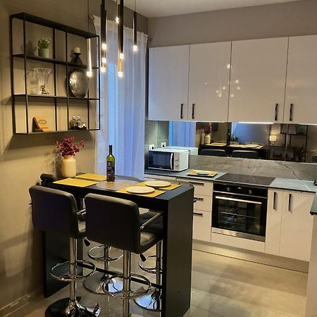 Bella Campagna - Luxury Two Bedroom Apartment โรวีน ภายนอก รูปภาพ