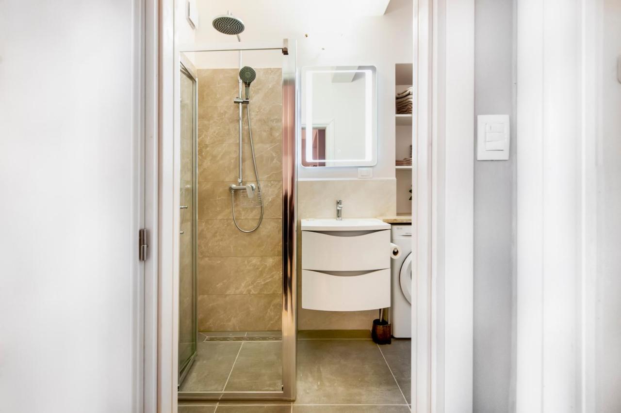 Bella Campagna - Luxury Two Bedroom Apartment โรวีน ภายนอก รูปภาพ